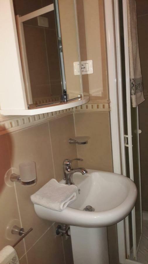 Bastiano'S Rooms Катания Экстерьер фото